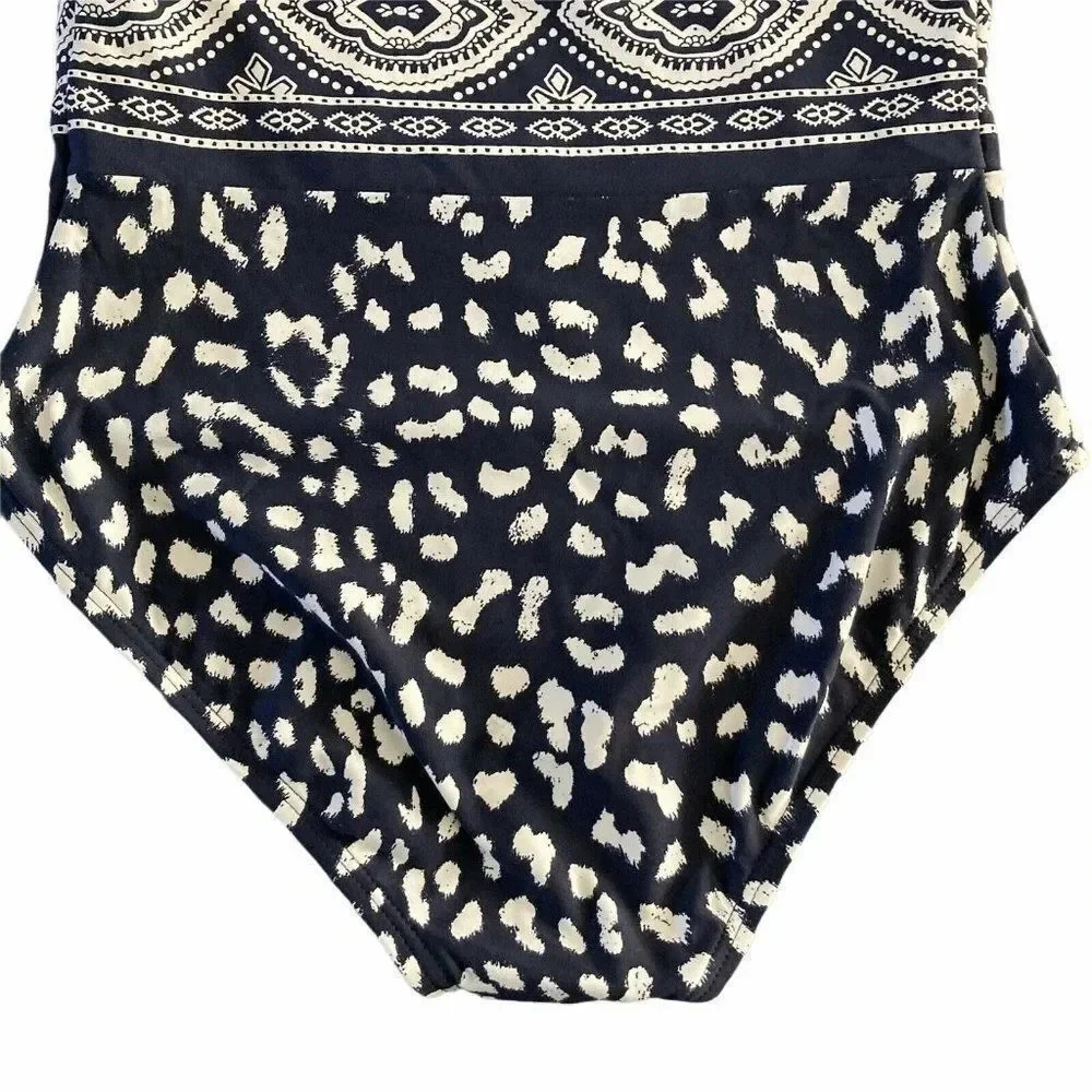 Michael Kors Navy White Print Cruise sz 4